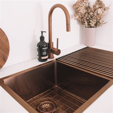 Soluna 33″ copper farmhouse sink with. Copper kitchen and laundry sinks showers tapware Australia