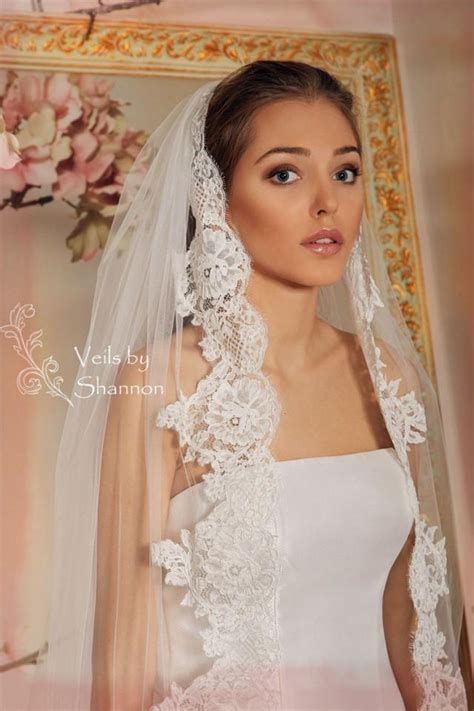 Wedding Veil Lace Bridal Veil Cathedral Veil Style V3a One Layer