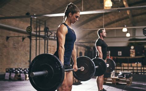 Ladies Who Lift A Beginners Guide To Weight Training For Women