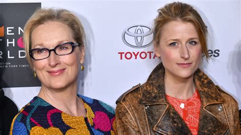 Meryl Streep Becomes A First Time Grandmother Sheknows
