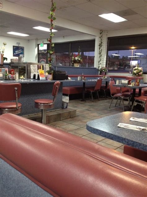 Brandons Diner 8609 Base Line Rd Rancho Cucamonga Ca Eating Places