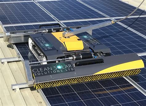 Cleaning Solar Panels The Right Way Solar Logic