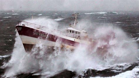 Rogue Wave Theory To Save Ships