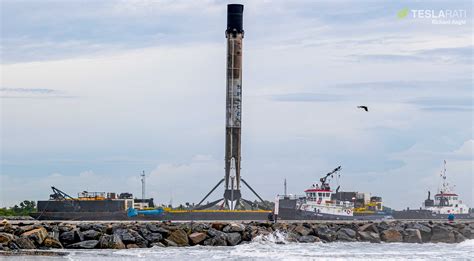 Spacex advertises falcon 9 rocket launches on its website with a $62 million price tag. SpaceX Falcon 9 booster returns to port on a drone ship for the first time in six months ...