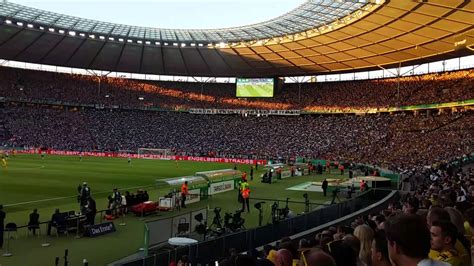 Sie haben es wieder getan: Eintracht Frankfurt - Borussia Dortmund DFB Pokal Finale ...