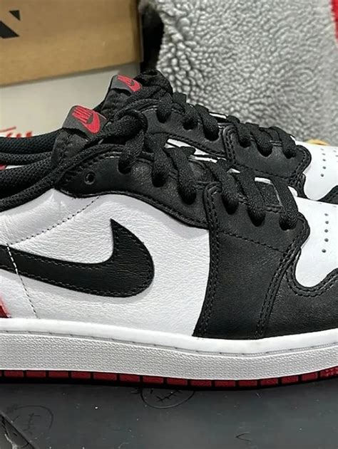 First Look At The Air Jordan 1 Low Og “black Toe” Clout News