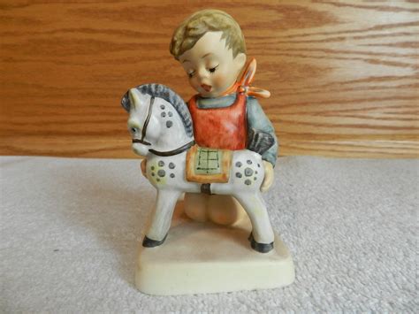Goebel Hummel Figurine Horse Trainer 1981 423 Mint Condition 5 Tall