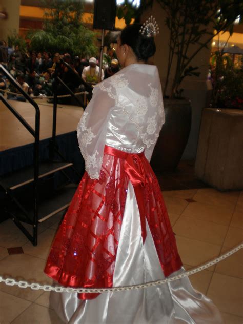 Baro’t Saya Is The Unofficial National Dress Of The Philippines And Is Worn By Women The Name I