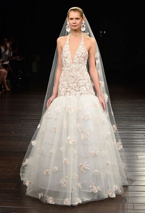 Maybe you would like to learn more about one of these? Modern Indian Bridal Gowns : naeem khan bridal