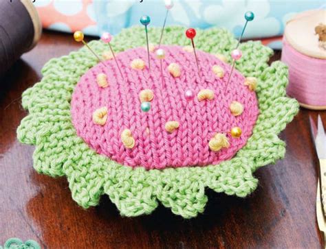 Flower Pin Cushion Free Knitting Pattern
