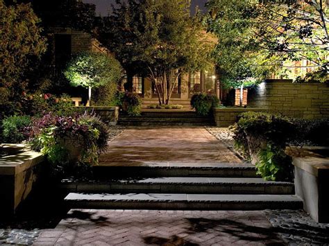 Outdoor lighting is an element that will define the look and feel of your home in the evening. Eye-Catching Light: 22 Landscape Lighting Ideas - Interior ...