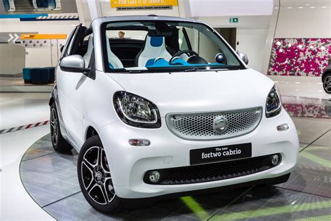 The Electrifying New Line Up Of Smart Cars Is Here