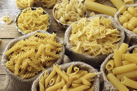 Tipos de pasta por tamaño forma usos y colores