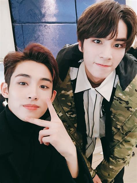 Pin By Lina Sannomiya On NCT In The House Nct Nct Wayv Winwin And
