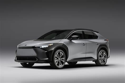 Toyota Debuts All Electric Bz4x Production Model Toyota Canada