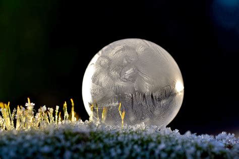 The Stunning Beauty Of Frozen Soap Bubbles Captured In Photo Series By
