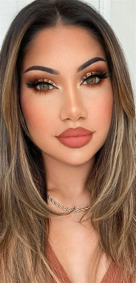 Stunning Makeup Looks 2021 Copper Eyeshadow That Perfect For Fall Look