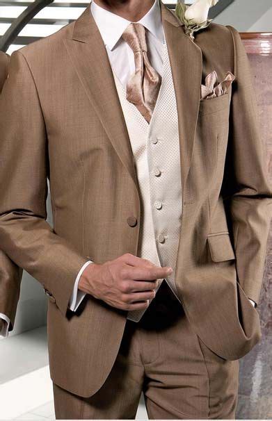 The pleated pants also do a great job of hiding not so. Latest Men Wedding Suits & Dresses Collection 2018-2019 Trends
