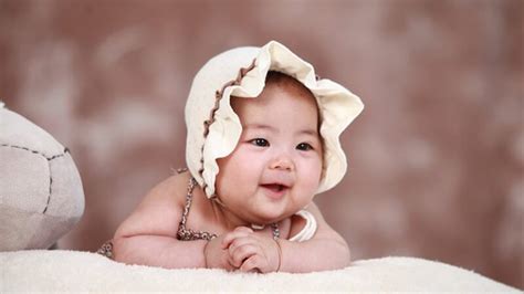 15 Foto Anak Bayi Imut Yang Menggemaskan Toplucu