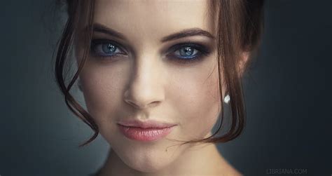 online crop hd wallpaper blue eyes libriana smoky eyes brunette closeup face polina