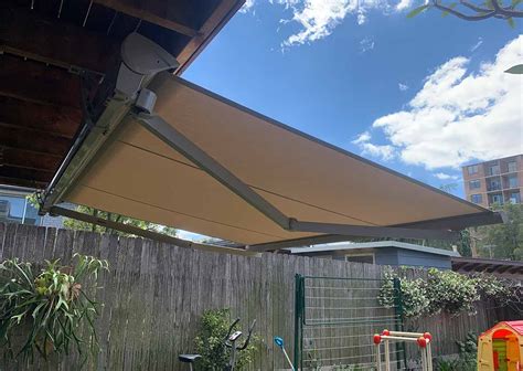 Folding Arm Awnings An Outdoor Living Space You Love