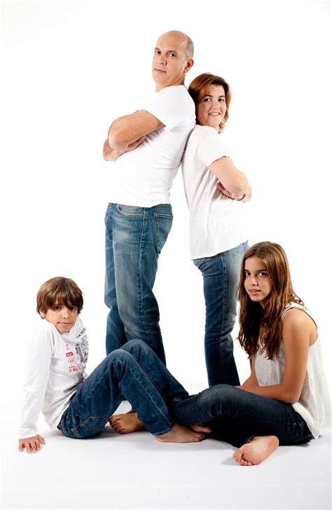 We did not find results for: Sesión fotos de familia en el estudio | Bodas Eva Máñez