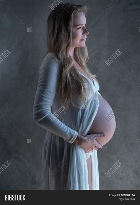 Pretty Pregnant Woman Image Photo Free Trial Bigstock