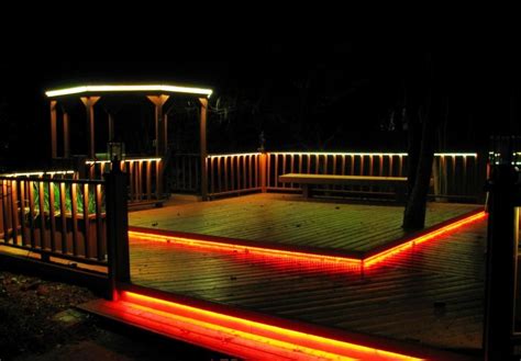 15 Irreplaceable Deck Lighting Ideas That Will Make Your Neighbours