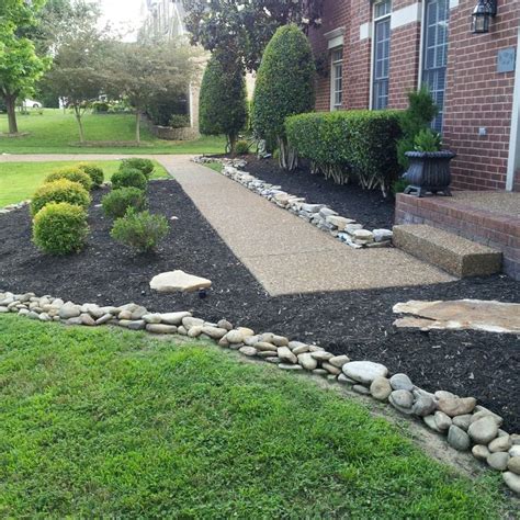 Black 5 Stone Landscaping Mulch Landscaping Landscaping With Rocks