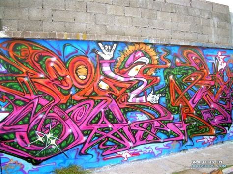 Graffiti De Erak Y Amk En Lugar Desconocido Subido El Lunes 7 De Mayo