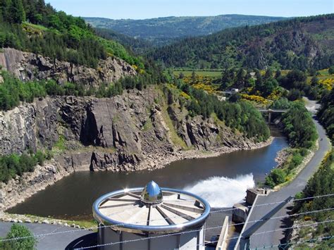 Barrage de naussac à langogne: Galerie Photos Office de Tourisme de Langogne