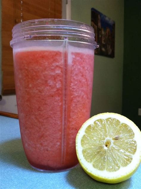 Strawberry Lemonade Detox Drink 🍹🍓🍋 Lemon Detox Healthy Drinks Food
