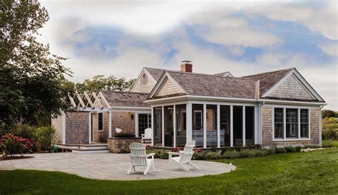 Saltbox Home Features Nautical Inspired Elements In Cape Cod Les