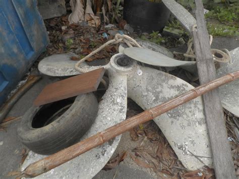 Perusahaan membuat bot & kapal layar di pulau duyong bakal berkubur perusahaan membuat bot dan kapal layar di pulau. NeLaYaN DaSaR LauT: LAWATAN KE PUSAT NELAYAN dan PEMBUATAN ...