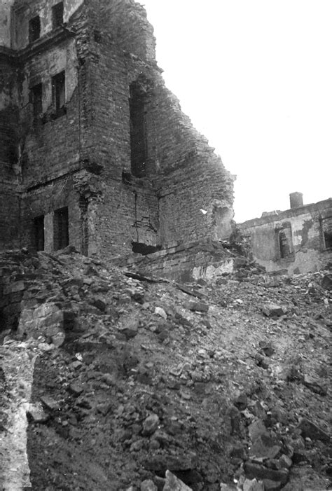 Warsaw Ruins Warsaw Wwii Lest We Forget