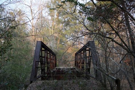 10 Abandoned Bridges In Alabama That Are Eerie