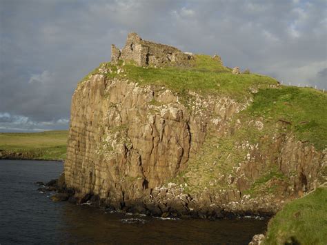 Duntulm Castle Isle Of Skye Scotland Isle Of Skye Monument Valley
