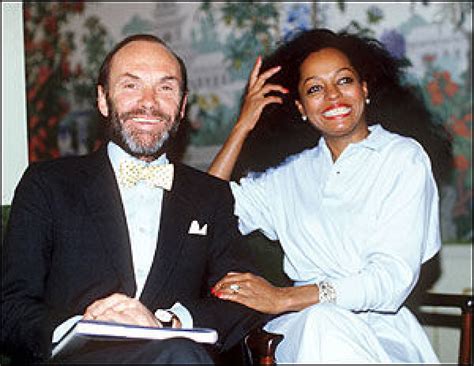 She has married to her husband, music producer and also businessmanrobert ellis silberstein at january 1971. Diana Ross' ex-husband dies - Arne Næss jr. - VG