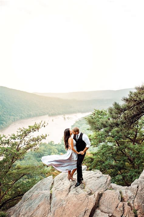 This Couple's Mountain Engagement Photos Are Filled With Scenic Views