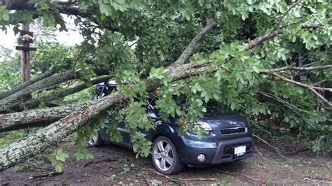 Barrie and its surrounding areas report, on average, between 2 and 3 tornadoes per year per 10,000 km2. Environment Canada confirms third tornado touched down in ...