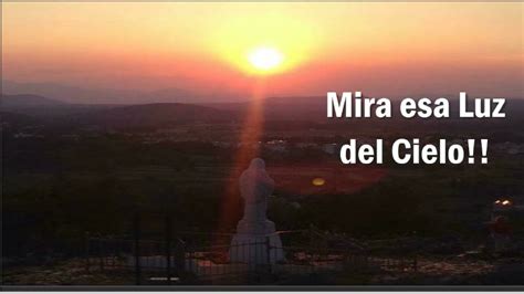 Extrañas Luces Caen Del Cielo Y Son Captados En El Monte De Las