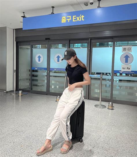 yuukachiさんのインスタグラム写真 yuukachiinstagram 「안녕！한국의 서울에 와있습니다 空港スタイル」8月23日 10時20分 yuuka stagram
