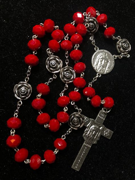 Chaplet Of The Holy Face Of Jesus 10 X 8mm Red Rondelle Beads Etsy