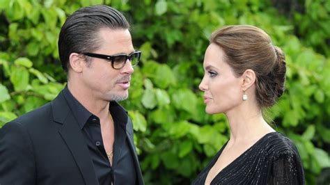 first photos from brad pitt and angelina jolie s wedding released abc news