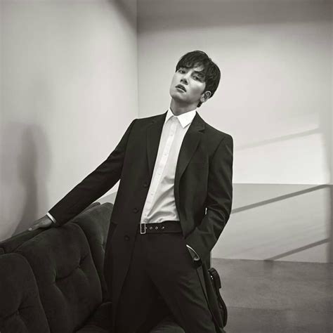 지창욱 / ji chang wook (ji chang uk). Ji Chang Wook 지창욱 on Instagram: "CALVIN KLEIN S/S 2020 😍 ...