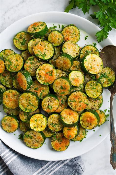 Oven baked zucchini fries i heart vegetables. Easy Baked Zucchini - sliced, fresh summer zucchini is ...
