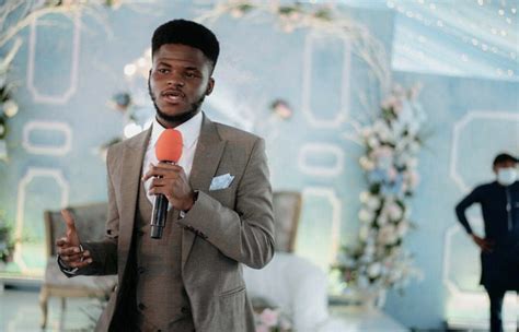 She was previously the wellness editor at refinery29, and her freelance work has appeared in the washington post and vice. PHOTOS: Nigerian Novelist Oyinkan Braithwaite's Beautiful ...