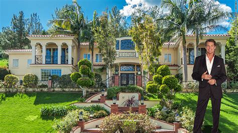 Dass er für seine nächste tour eine kürzere anreise hat: David Hasselhoff's mansion on sale for $2.3 million