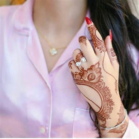 Image May Contain One Or More People Wedding Henna Designs Arabic
