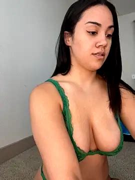 Babymalaya Fully Naked Stripping On Cam For Online Sex Video Webcam